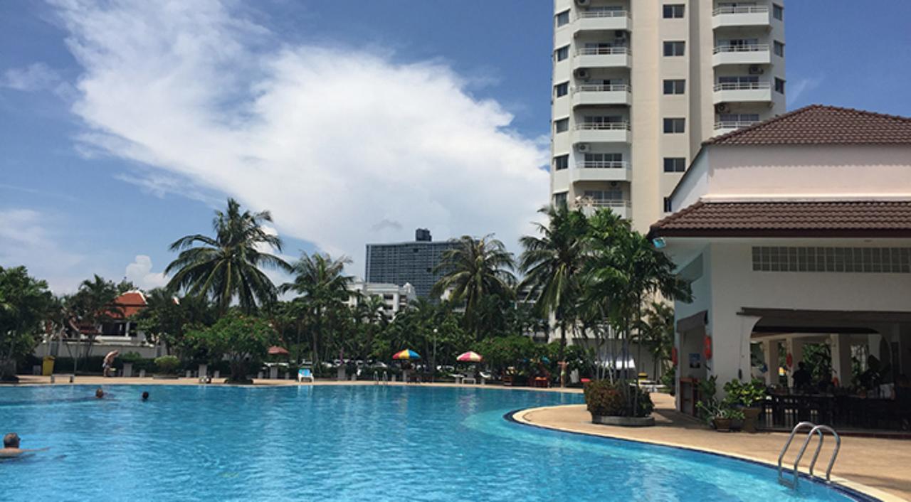 View Talay 1B Studio Pattaya Exterior photo